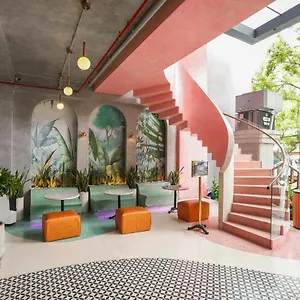 Home Hotel Отель