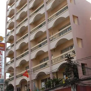 3* Hotel Bat