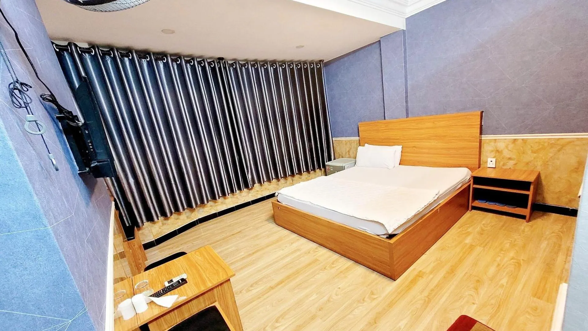 Hoang Nam Hotel Ho Chi Minh City 3*,