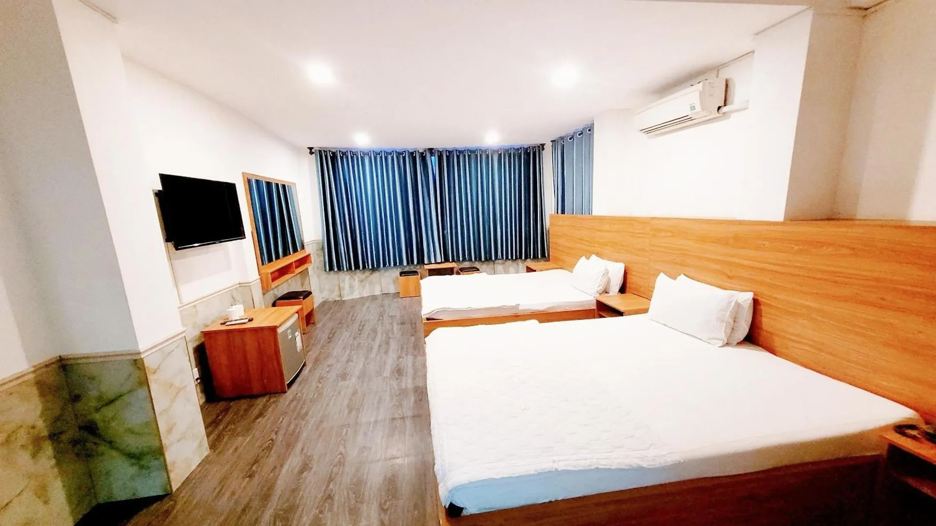 Hoang Nam Hotel Ho Chi Minh City 3*,  Vietnam